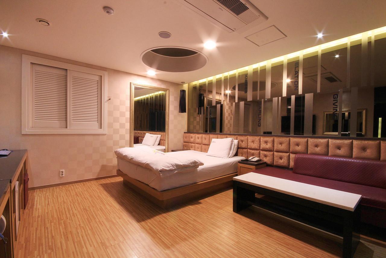 Khan Motel Daegu Exterior foto